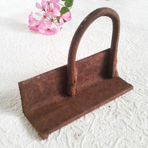 Rusty metal piece for steampunk art craft Old iron corner profile with handle Salvage finds Junk Supply metalcraft Garden decor