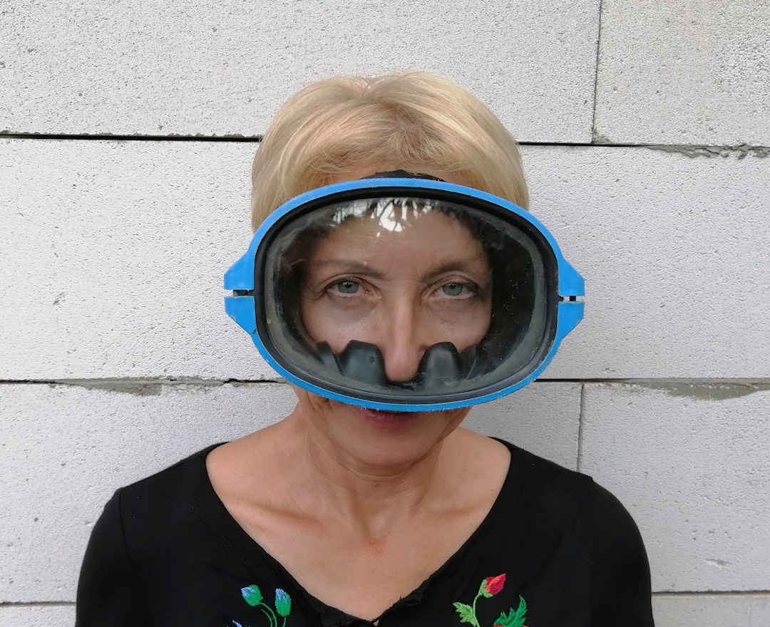 Vintage Scuba Snorkel Dive Mask Blue Rubber Glass - Etsy