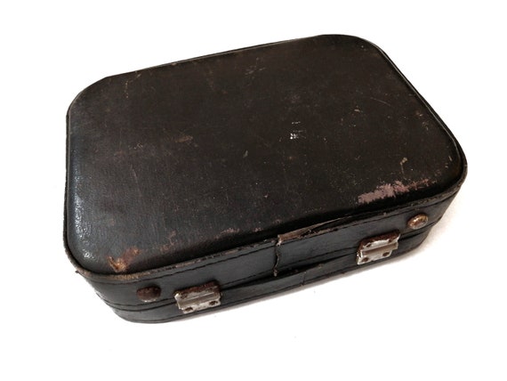Small antique suitcase Old black leatherette bag … - image 6