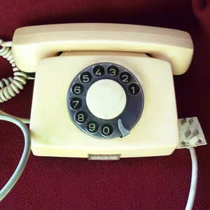 Retro Rotary telephone Old desk dial disk phone Vintage Cream Landline handset Desktop table Working Classic office home
