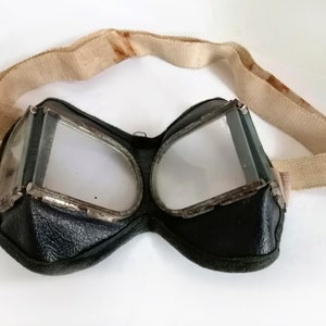 Old safety goggles Clear glass faux leather Welding Worker industrial eye protection Fancy dress party Halloween Wasteland costume Steampunk