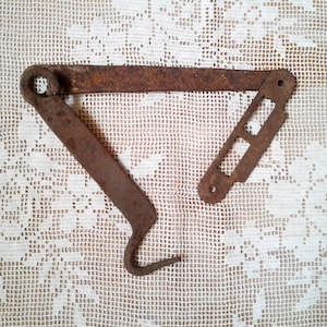 Rusty metal junk pieces salvage set Art craft supply Old rusted iron scrap Primitive finds Garden decor Metalwork Steampunk Altered art