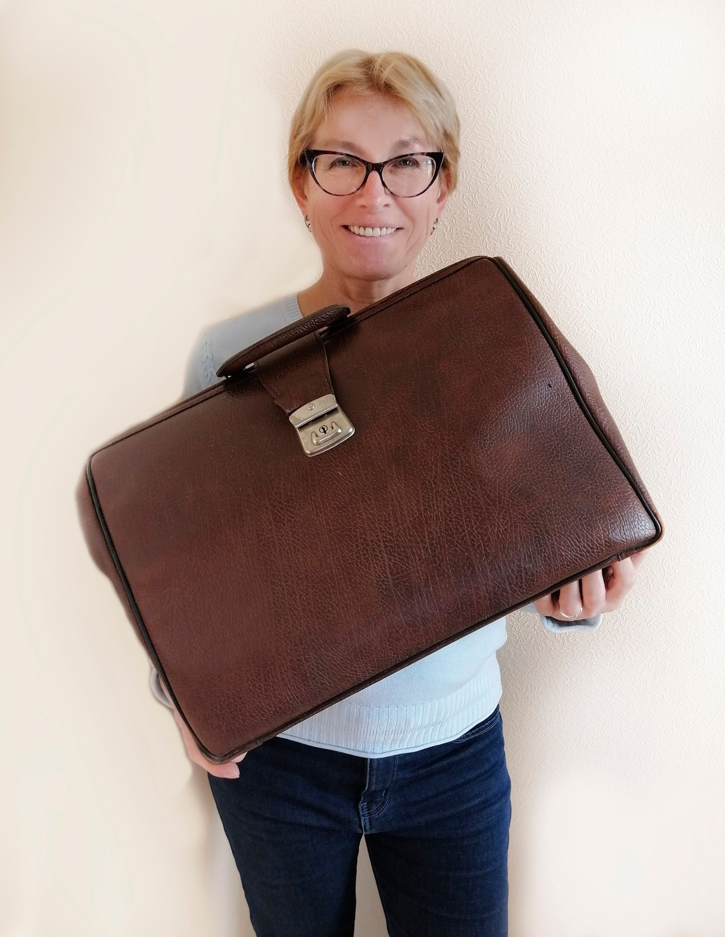 Tops To Wear With Brown Leather Pants  International Society of Precision  Agriculture