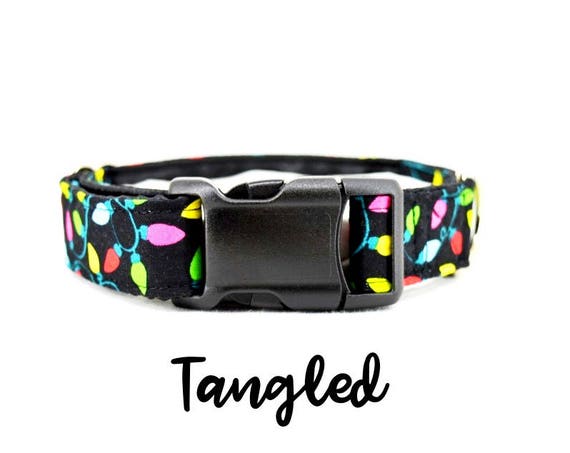 Christmas Lights Dog Collar: Holiday lights; Multi-colour Holiday lights; 1", 1.5", 2" widths; adjustable length; satin lined