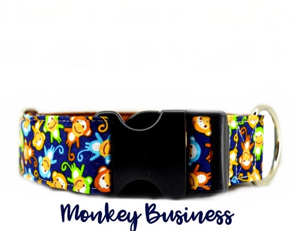Dog Collar: Monkey pattern; multi-colour; cute pattern; brown satin lining; available in 1", 1.5", 2" widths; adjustable lenghts