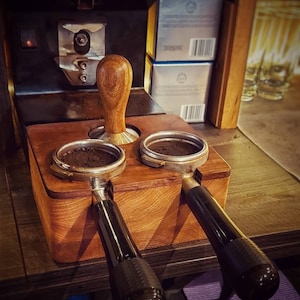 Tamping station
