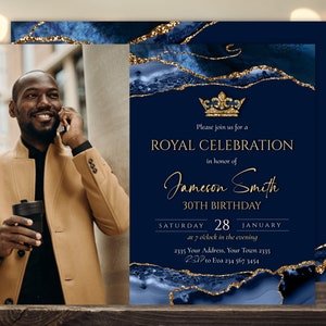 Bearbeitbare Royal Birthday Party Einladung mit Foto. Königliche Feier einladen. König Prinz Königliche Feier. Gold Glitzer Glam. Blau Gold.