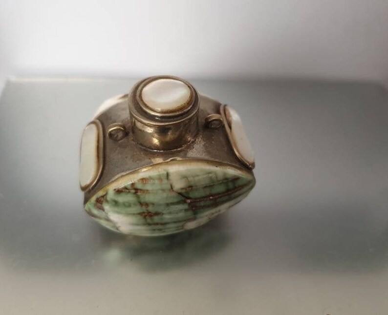 Antique SNUFF BOX chatelaine silver mother of pearl and Turbo shell perfect hand made piece circa 1890