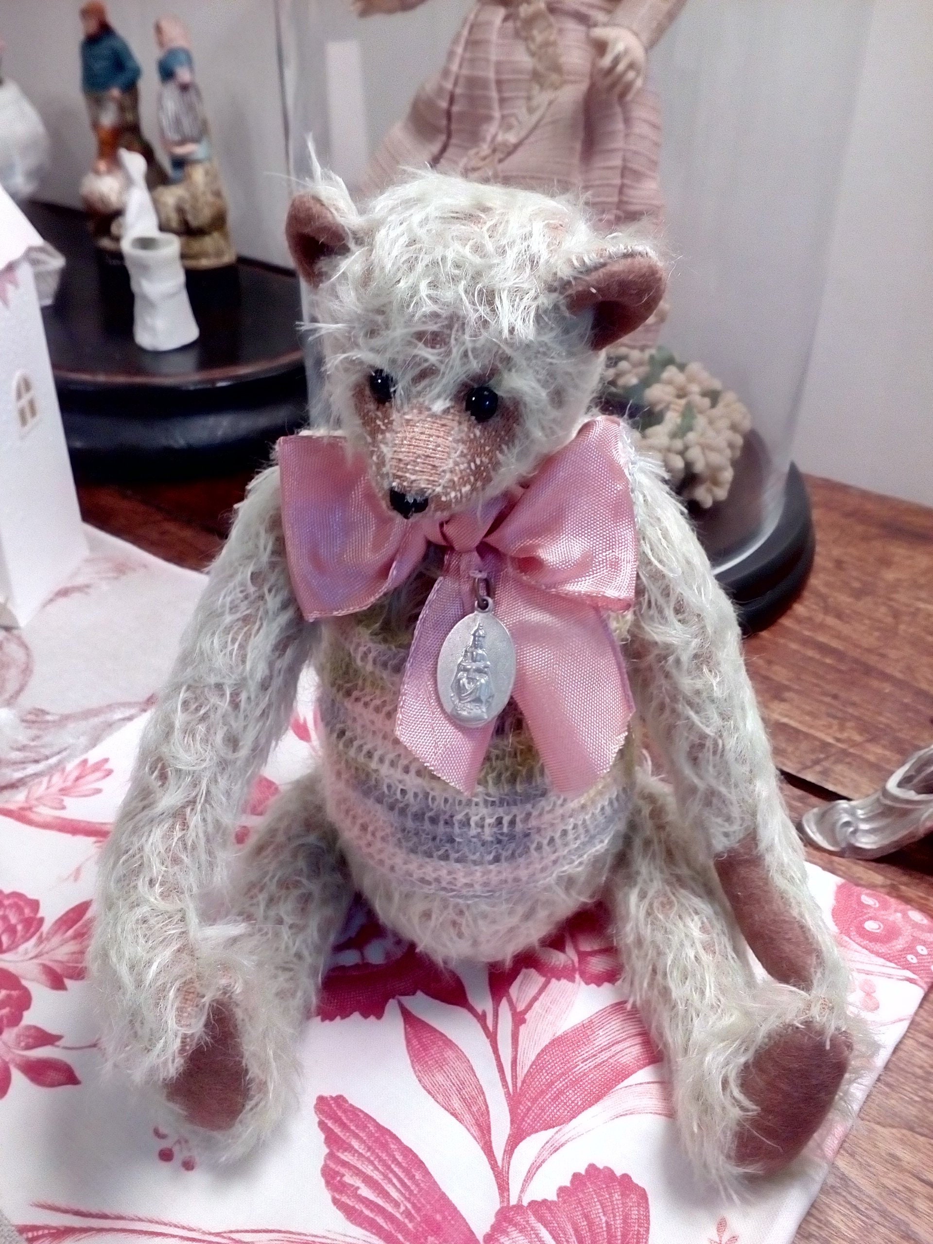 Ours de Collection, Ours Décoration, Peluche Mohair et Feutre, Fait Main