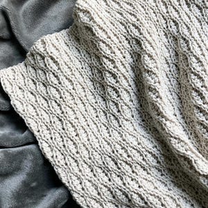CROCHET PATTERN: blanket, crochet blanket pattern, crochet afghan pattern, crochet baby blanket pattern - baby, lapghan, throw sizes