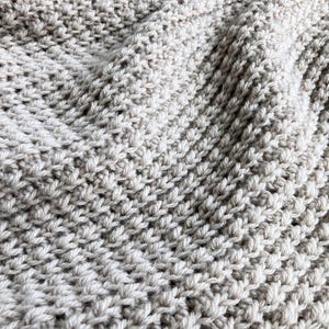 SCHEMA ALL&#39;UNCINETTO: coperta, schema coperta all&#39;uncinetto, schema afgano all&#39;uncinetto, schema coperta per neonati all&#39;uncinetto - misure per neonati, lapghan e plaid