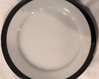 Ralph Lauren Platinum Academy Pattern Salad Plate New 8 1//2 inches