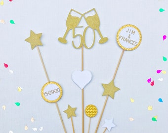 50th Wedding Anniversary Cake Topper, Personalised Gold & White Cheers Cake Topper, Golden Wedding Anniversary Decor, Anniversary Cake Decor