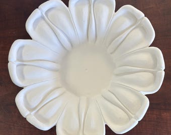 M-12 Center (FLOWER)