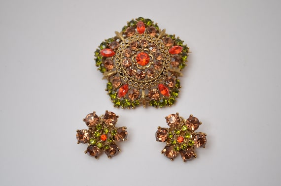 Vintage flower pin brooch floral earrings set Aust