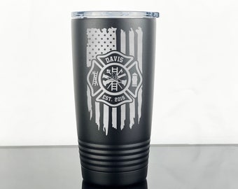 Regalos de bomberos, Vaso de metal grabado por bomberos, Copa de estilo Yeti, Regalo para él, Departamento de bomberos, Vaso de acero, Regalo de bombero, Bombero