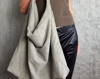 XL shopper made of wide corduroy, light olive green, with one strap, oversized shopping bag