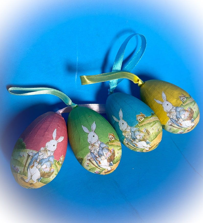 Papier-m\u00e2ch\u00e9 Decorative Easter Egg Decorations