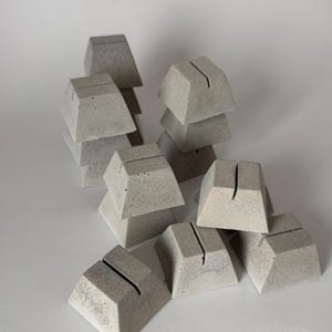 Concrete Place Card Holders (Seconds)