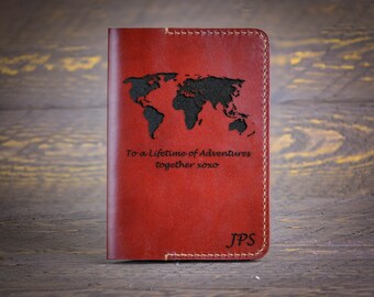 Personalized Leather Passport Holder, Custom Passport holder, Custom Passport Cover, Travel Gifts, Graduation Gift, the Globetrotter