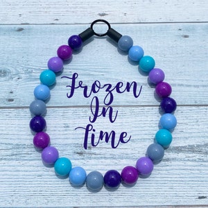 Frozen in time, Elsa, bead dog collar, slip on, colorful, durable, lightweight, waterproof
