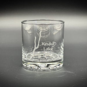 Keuka Lake Etched 10 oz Knob Rocks Glass: - Finger Lakes Barware