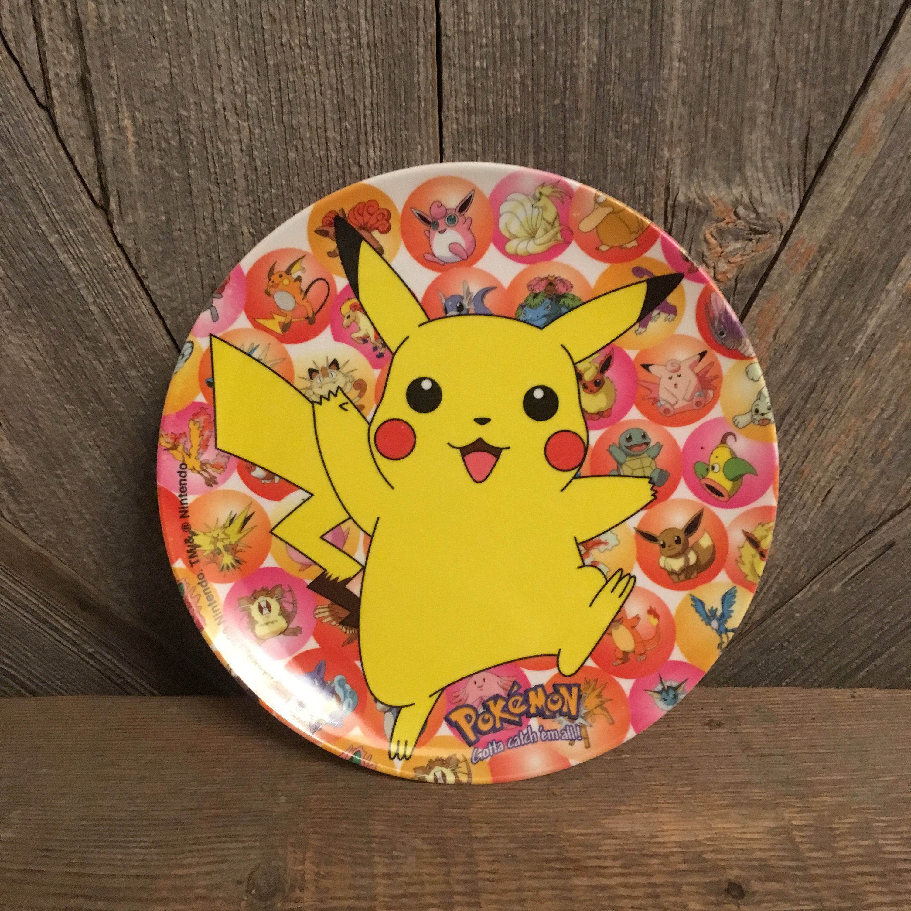 ポケモンセンター1998ピカチュウプレート Vintage Pokemon Plate {vintage 1990s 1998 Nintendo Plastic Pikachu