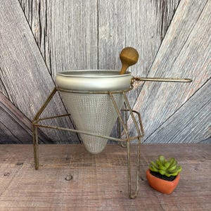 Vintage Strainer Sieve with Pestle Can Canning Applesauce 3 Piece Wood Pestle Cone Sieve Masher Colander Metal Strainer Tomato Prep