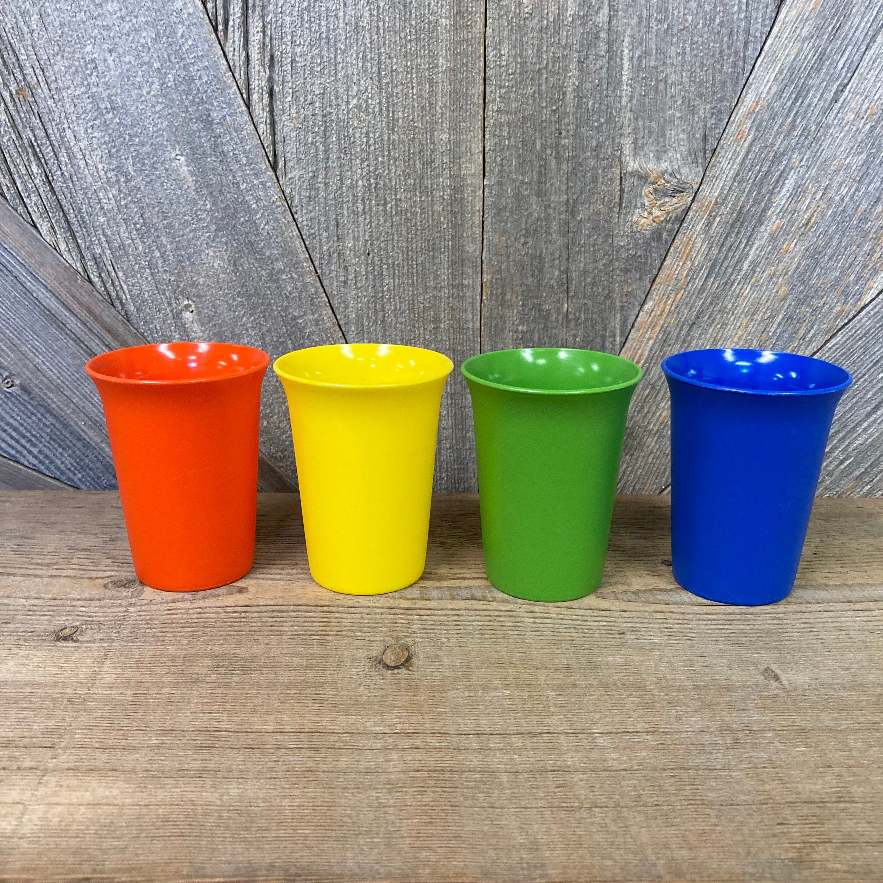 Tupperware NEW Vintage Bell Tumbler SIPPY Cups 7oz Set Of 4 MADE