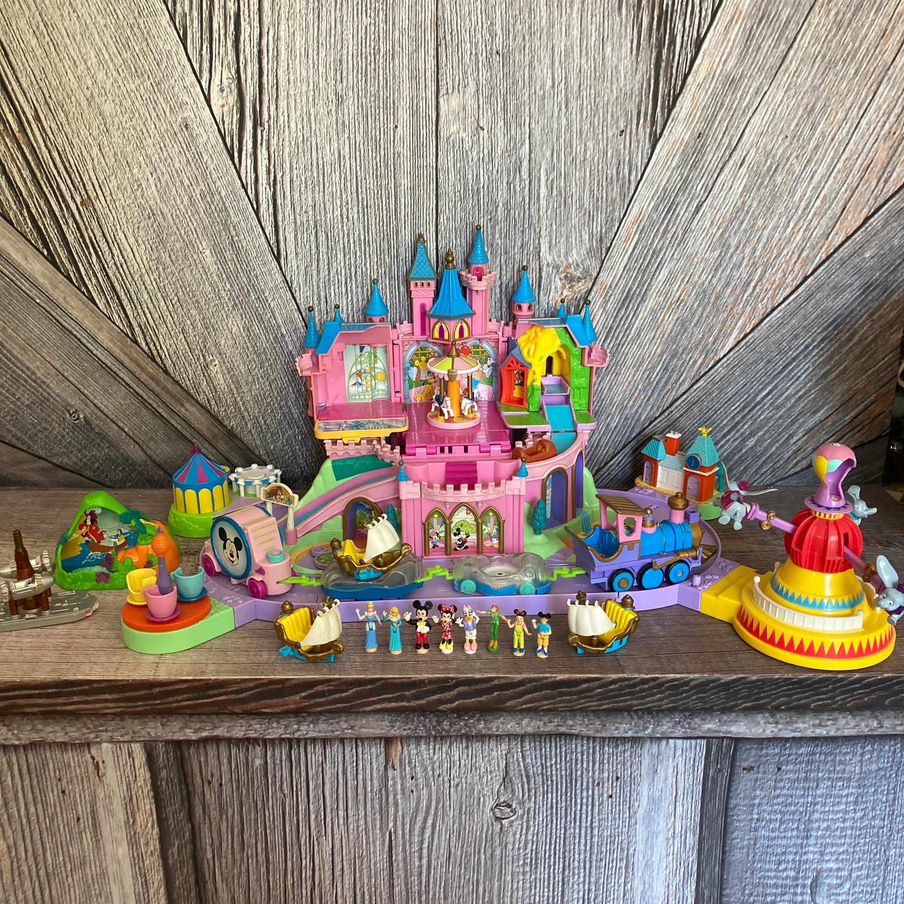 Polly pocket disney magic kingdom on sale