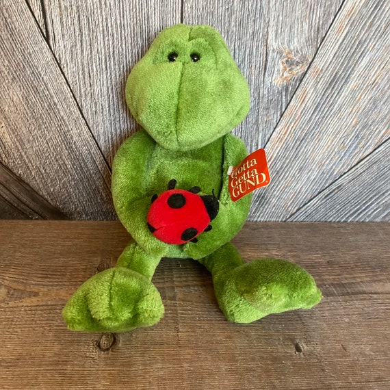 gund plush frog
