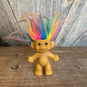 Vintage Lucky Rainbow Lottery Troll Doll {Lucky Lottery Troll with Rainbow Hair} Russ Berrie {3 inch Troll} Vintage Bingo Troll