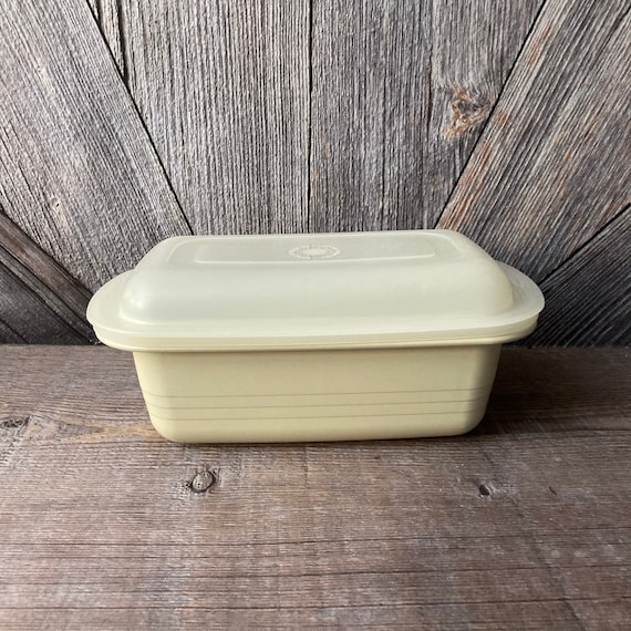 Tupperware Loaf Pan, Oven, Microwave Safe