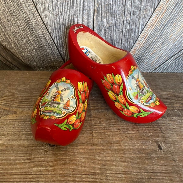 Vintage Wooden Shoes {Dutch Wooden Clogs 17 cm 27} Tulip Time Holland Souvenir Childrens Decor Wall Hanging, Home Decor, Pair of Shoes