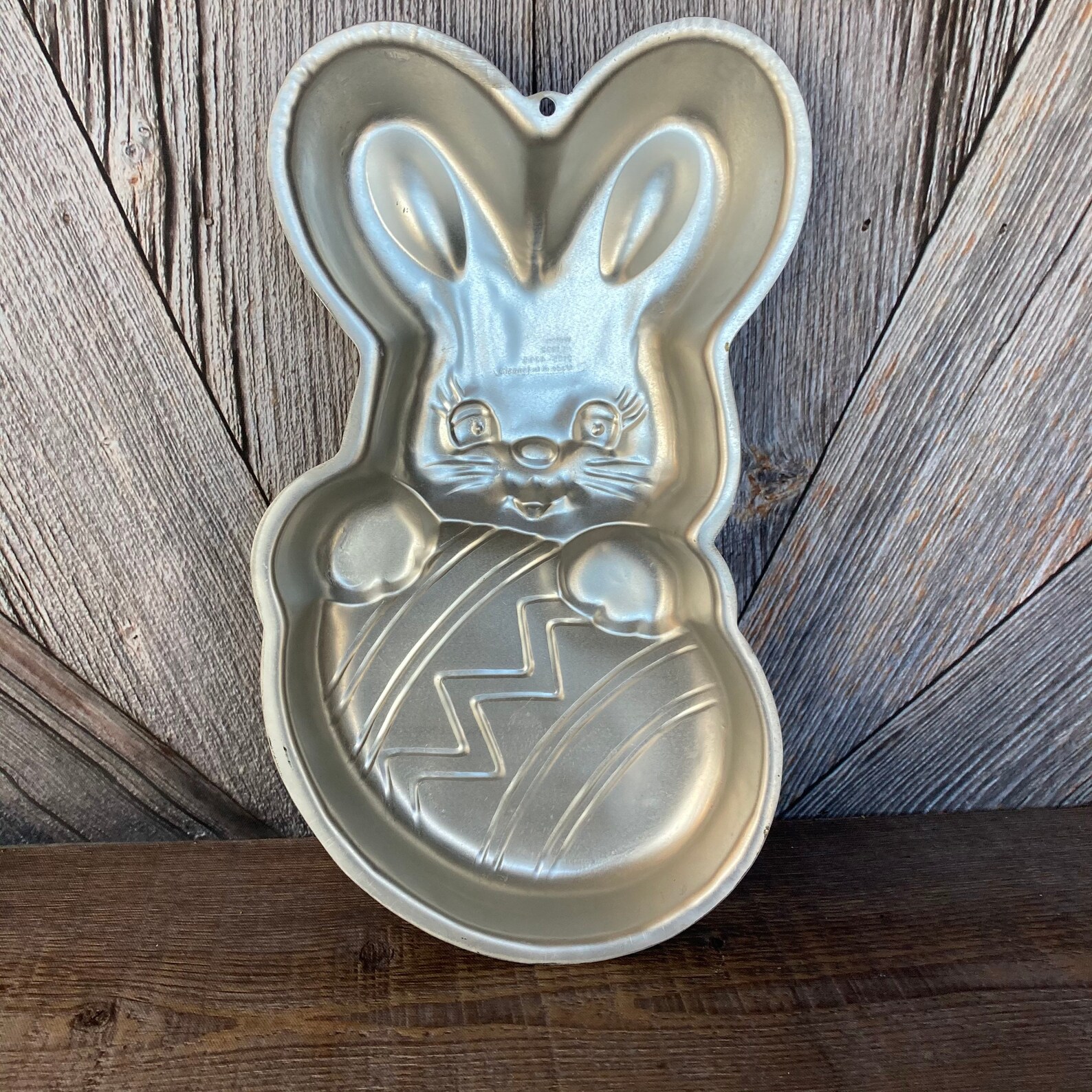Vintage Easter Bunny Cake Pan Vintage Wilton Aluminum Cake Pan Etsy