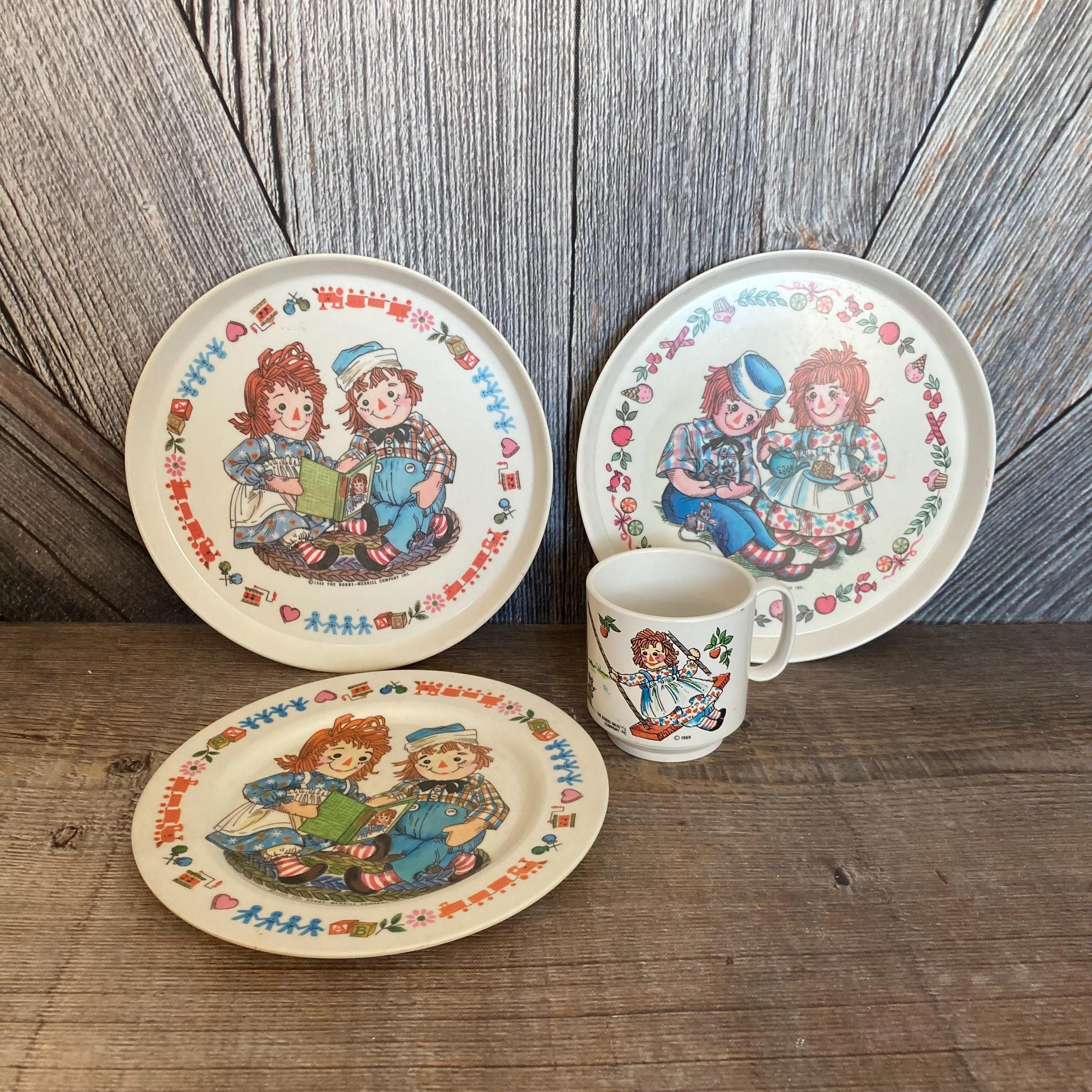 Vintage Raggedy Ann Plates, Cup, Set Melmac Oneida 1969 Bobbs