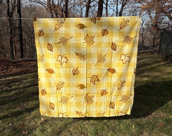 Vintage Fall Leaf Tablecloth 51 x 51 inch, Vintage Floral Flowers Thanksgiving Yellow Flowers Wedding Candy Table Cloth Card Table