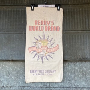 Vintage Berry's World Brand seed sack Berry Seed Co. Clarinda Iowa Great project bag in good shape. Med weight Cotton linen feed sack IA ad.