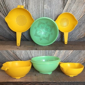 Vintage Tupperware Colander {Plastic Tupper Ware Strainer} Pick 1 Jadeite Green Yellow Pasta Serving Dish Round Handle Wedding Gift Kitchen