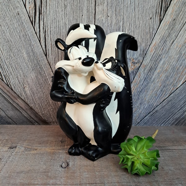 Vintage Pepe Le Pew and Penelope Large 12 Inch Resin Statue, 1990s 90s Warner Brothers Bros Store Figure, Vintage Cartoon Characters, Paris