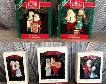 Vintage Santa and Mrs. Claus Christmas Ornament {Hallmark Keepsake Ornament Collector Club Holiday} Fitting moment, eve kiss, Gift Pick 1