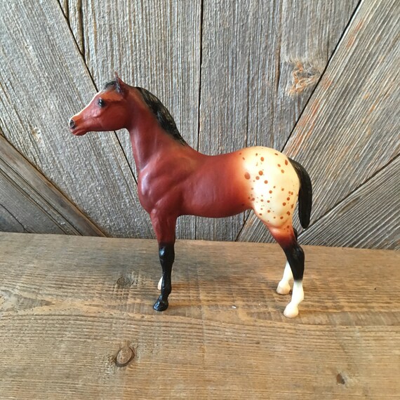 white breyer horse