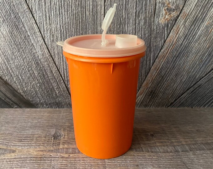 Vintage Tupperware Handolier Juice Storage Container Plastic Tupper