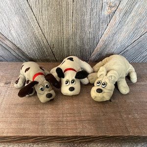 3 Pound Puppy Plush Toy Small 7 in Vintage Pound Puppies Dog Baby Shower Tonka Toys Plush Fabric Stuffed Animal Toys Shelf Decor Dog