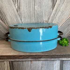 Vintage Blue Enamel Roaster Roasting Pan Rooster Roaster Chicken Roaster Basin Bowl w/ Lid Enamelware Oval Pan Storage Blue Garden Planter