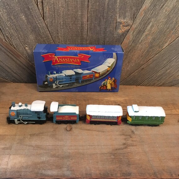 anastasia train set