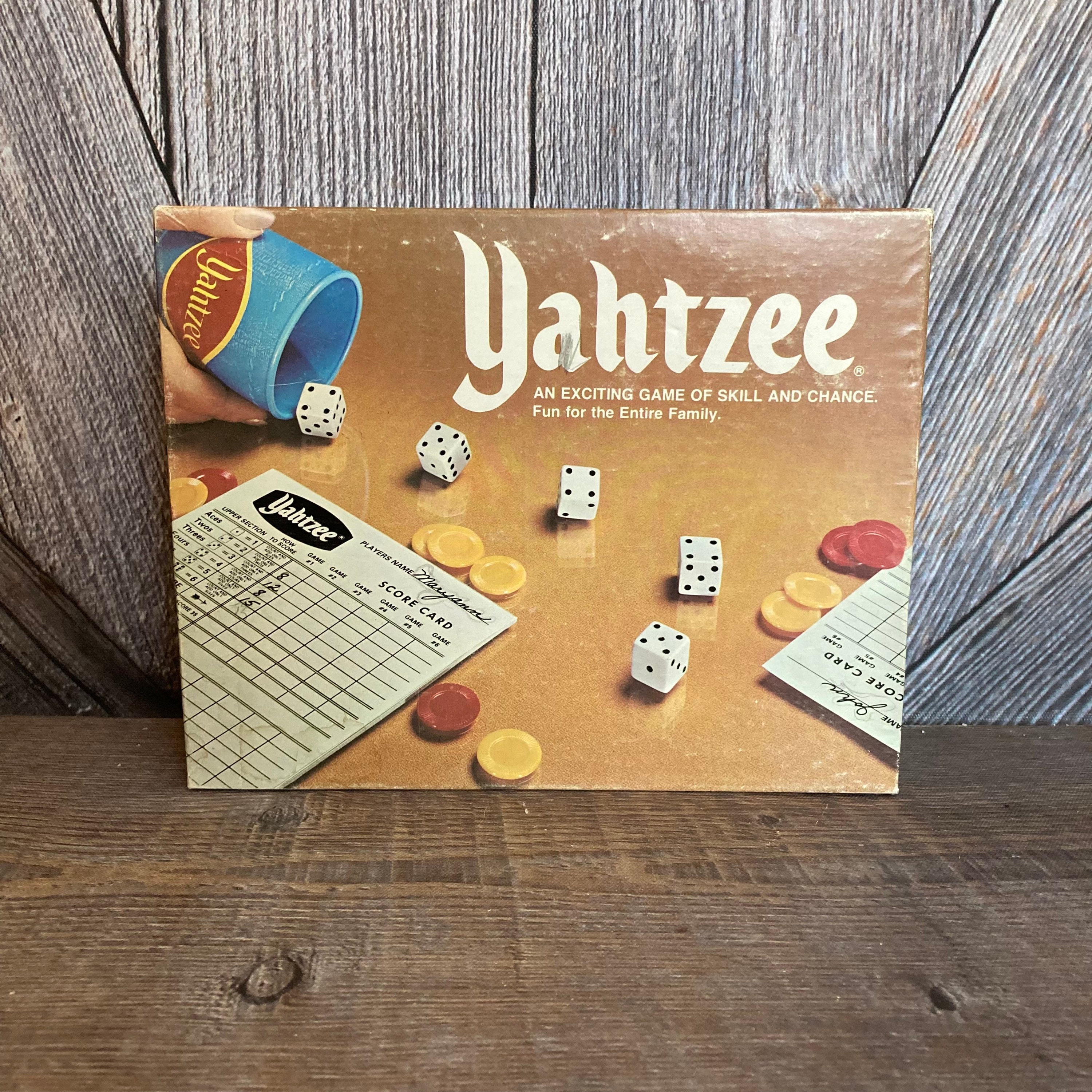 Vintage Yahtzee Board Game 1978 Milton Bradley Family Game Night Gift for  Child or Friend, Exciting Game of Skill and Chance, Dice Game 