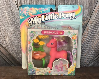 【love pony】 My Little Pony Sundance Magic Motion Friends in Box Pink Sun