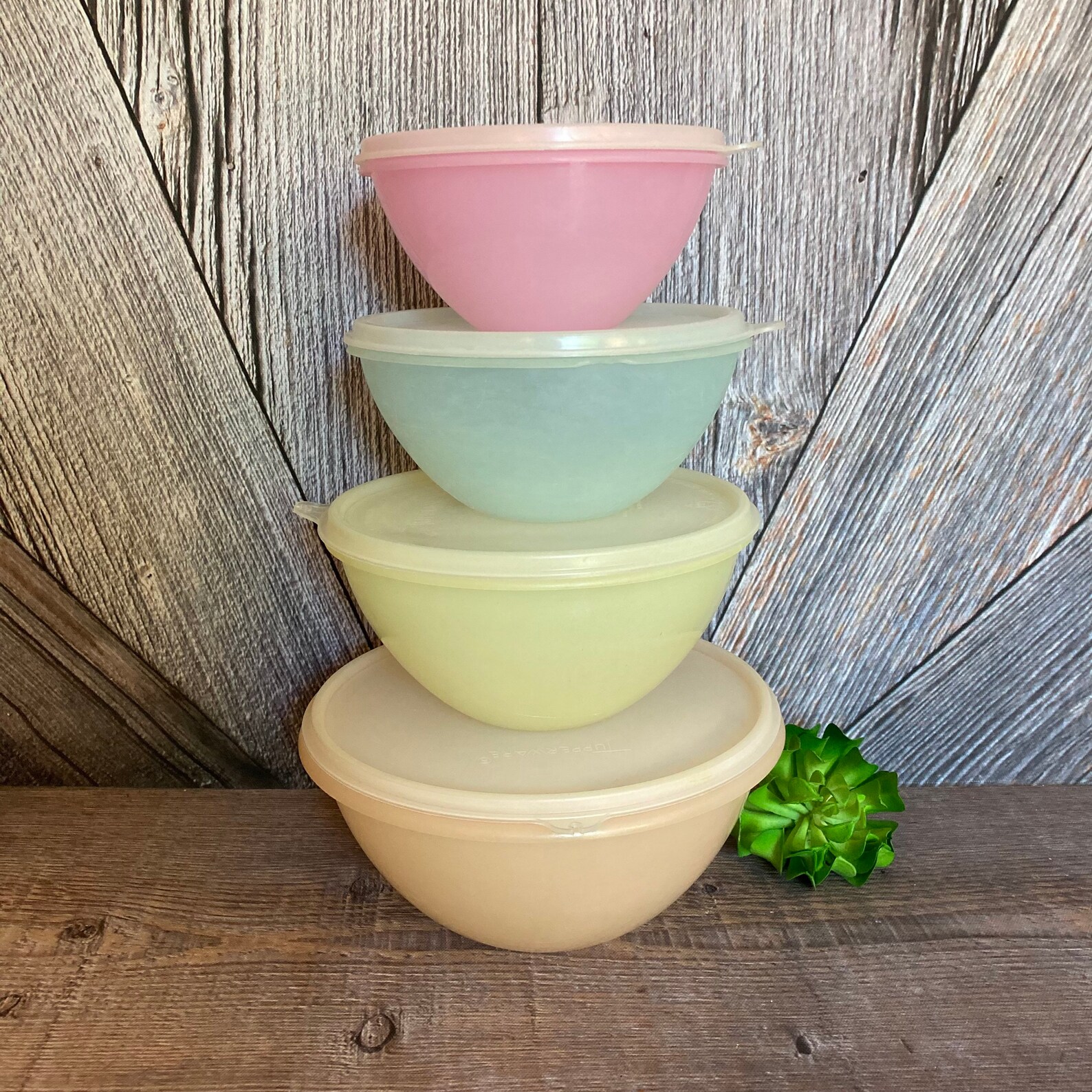 4 Vintage Tupperware Wonderlier Bowls Container Bowl Set Etsy
