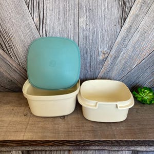 Vintage Tupperware Steamer {Plastic Microwave Tupper Ware Steamer for Veggies} Square Blue and White 3 Piece Serving Dish Vegetable Steamer